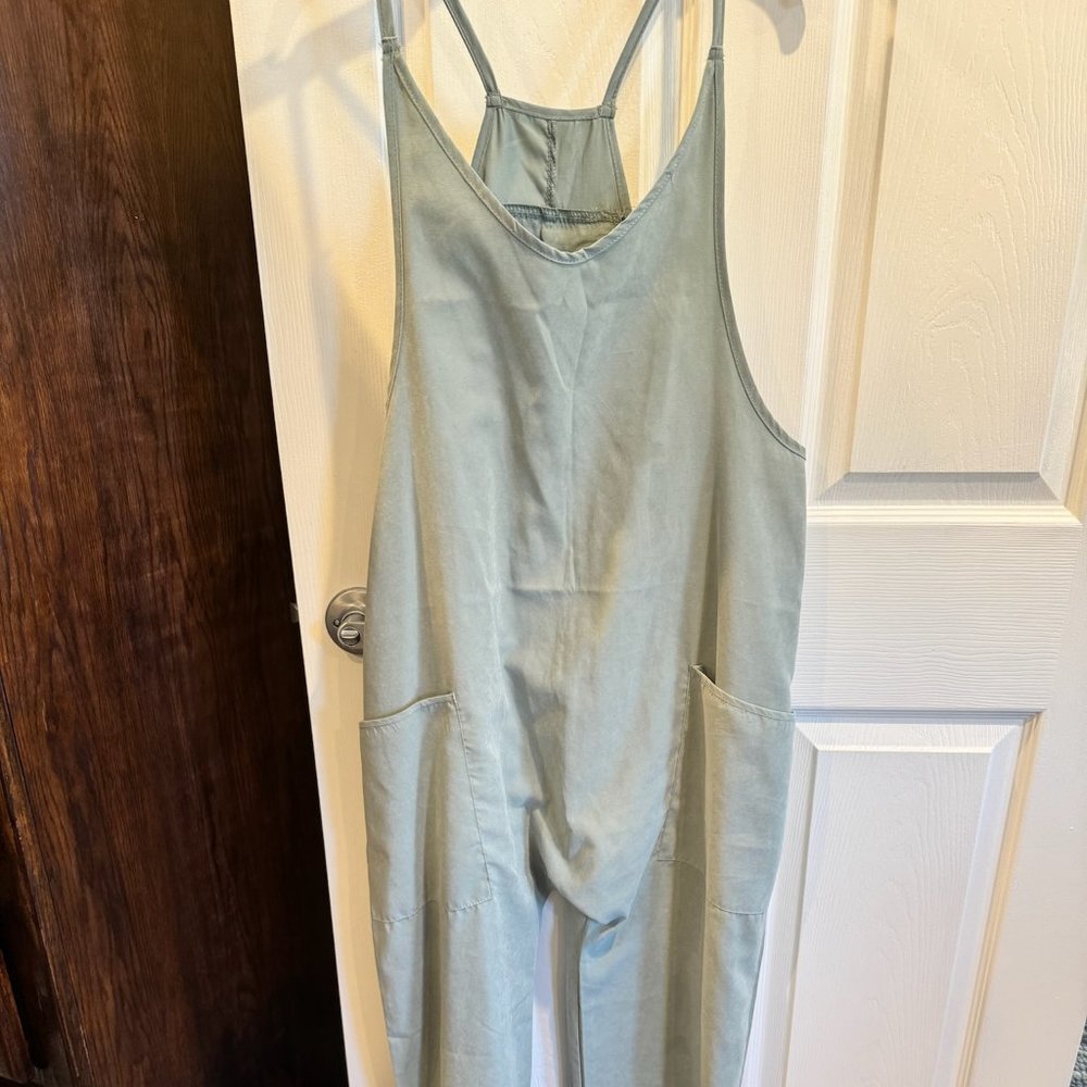 LADIES JUMPSUIT